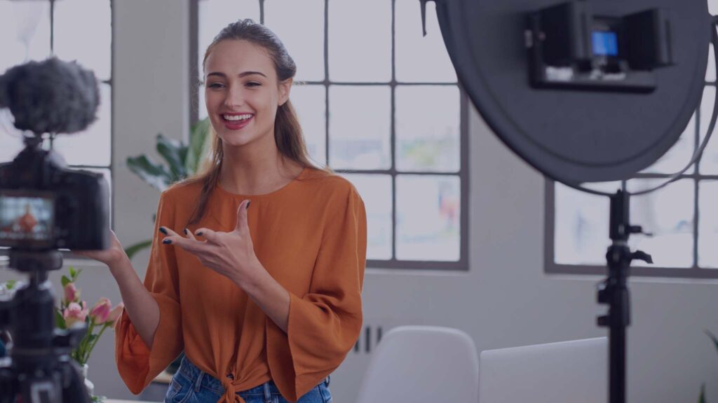 Learn how to become a trusted voice on social media